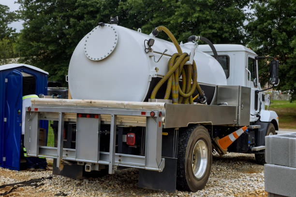 Best Portable restroom trailer rental  in Oconto, WI
